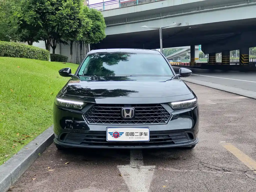 Honda Accord — миниатюра 2