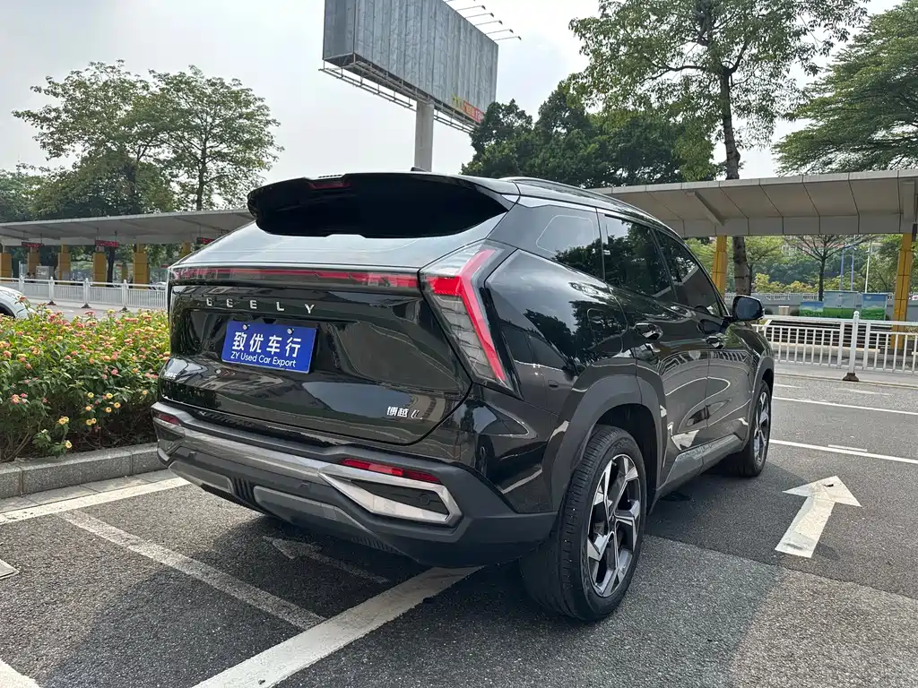 Geely Boyue L — миниатюра 6