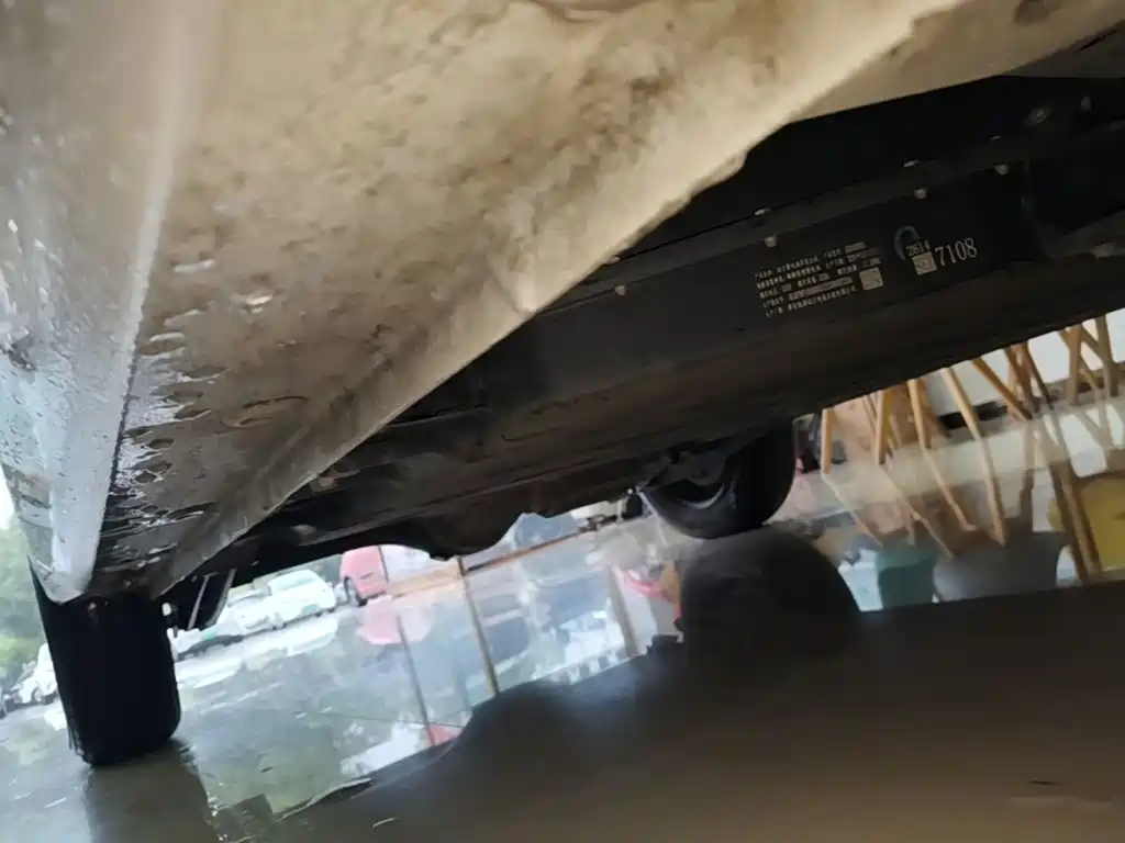 Wuling MINIEV — миниатюра 21