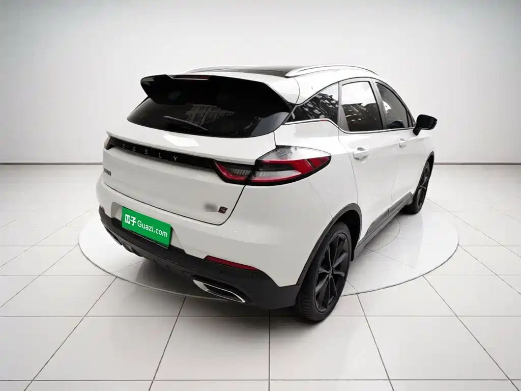 Geely Emgrand S — миниатюра 4