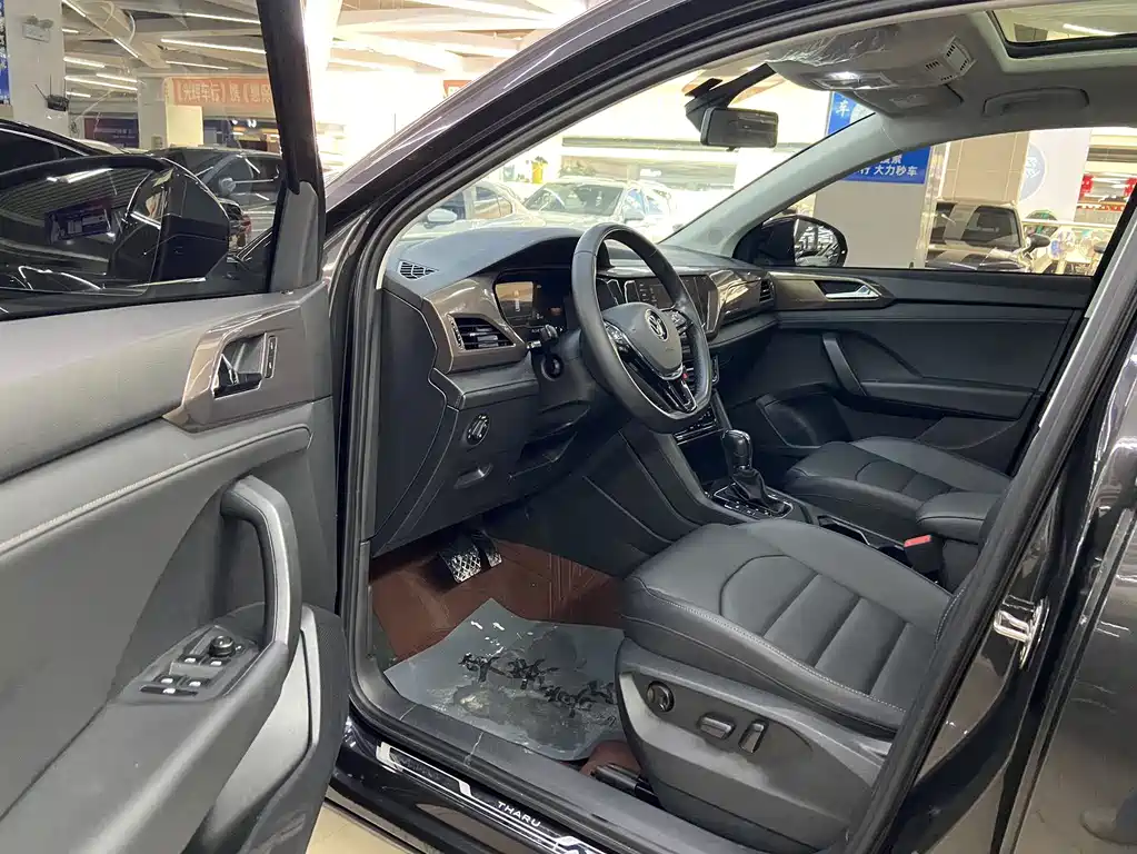 Volkswagen Tharu 2022 280TSI Comfort