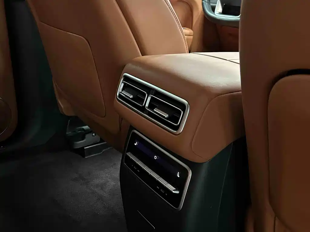 Li Auto Li L7 — миниатюра 14