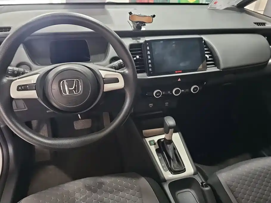 Honda Fit — миниатюра 12