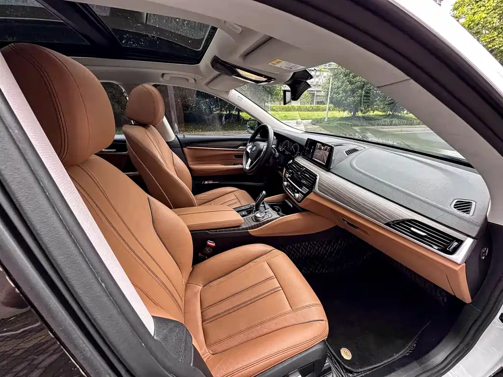 BMW 6 GT 2019 630i Luxury