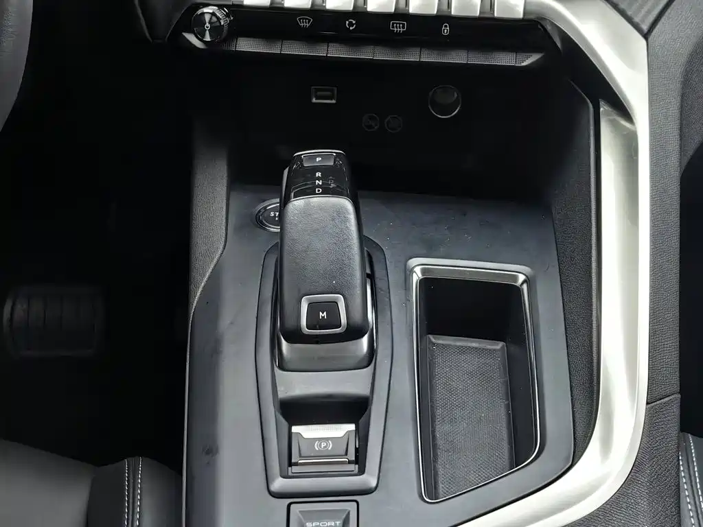 Peugeot 4008 — миниатюра 13