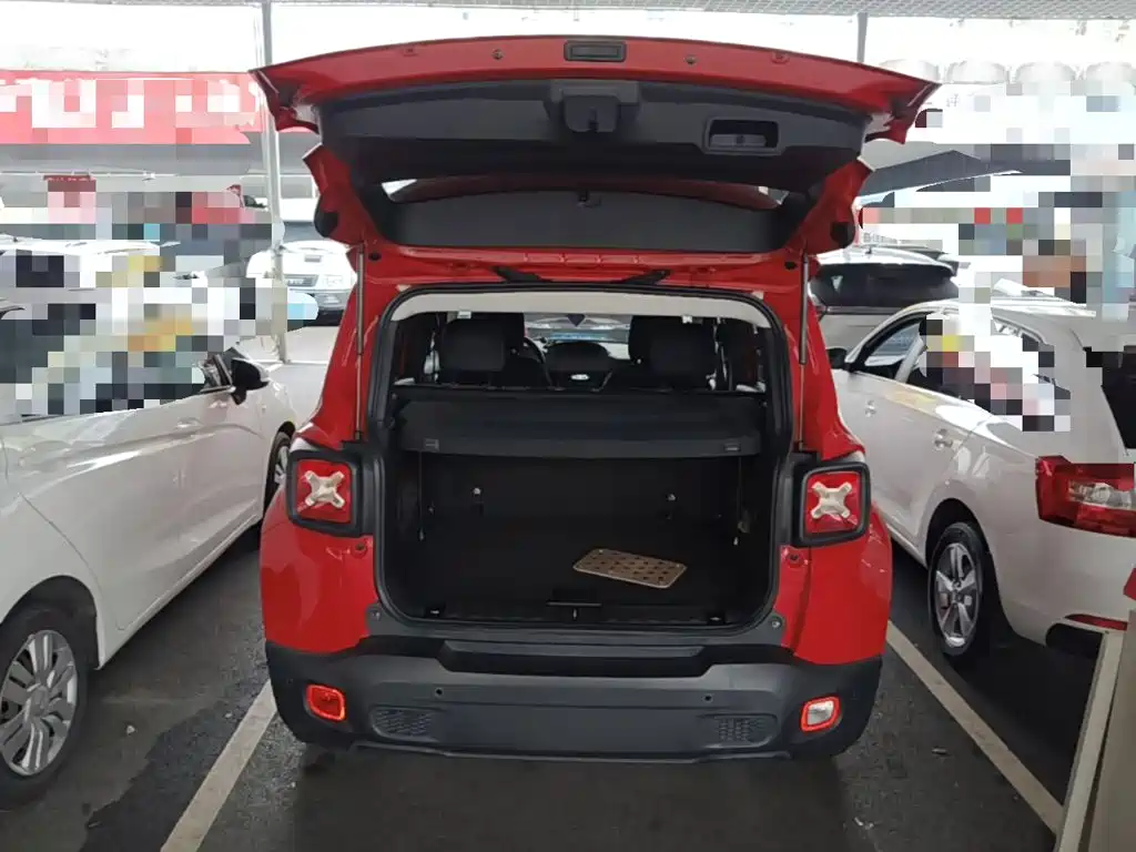 Jeep Renegade — миниатюра 19