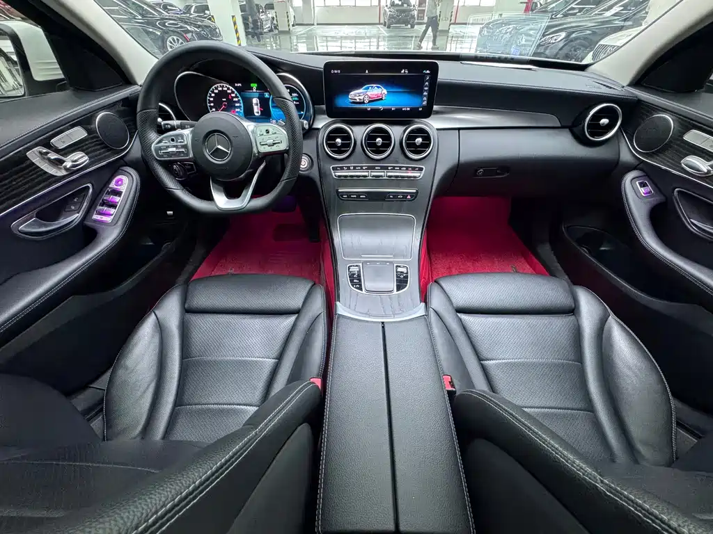 Mercedes-Benz C-Class — миниатюра 9