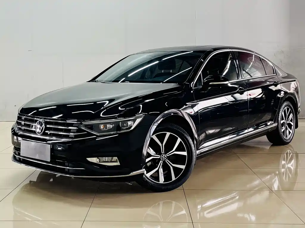 Volkswagen Magotan — миниатюра 2