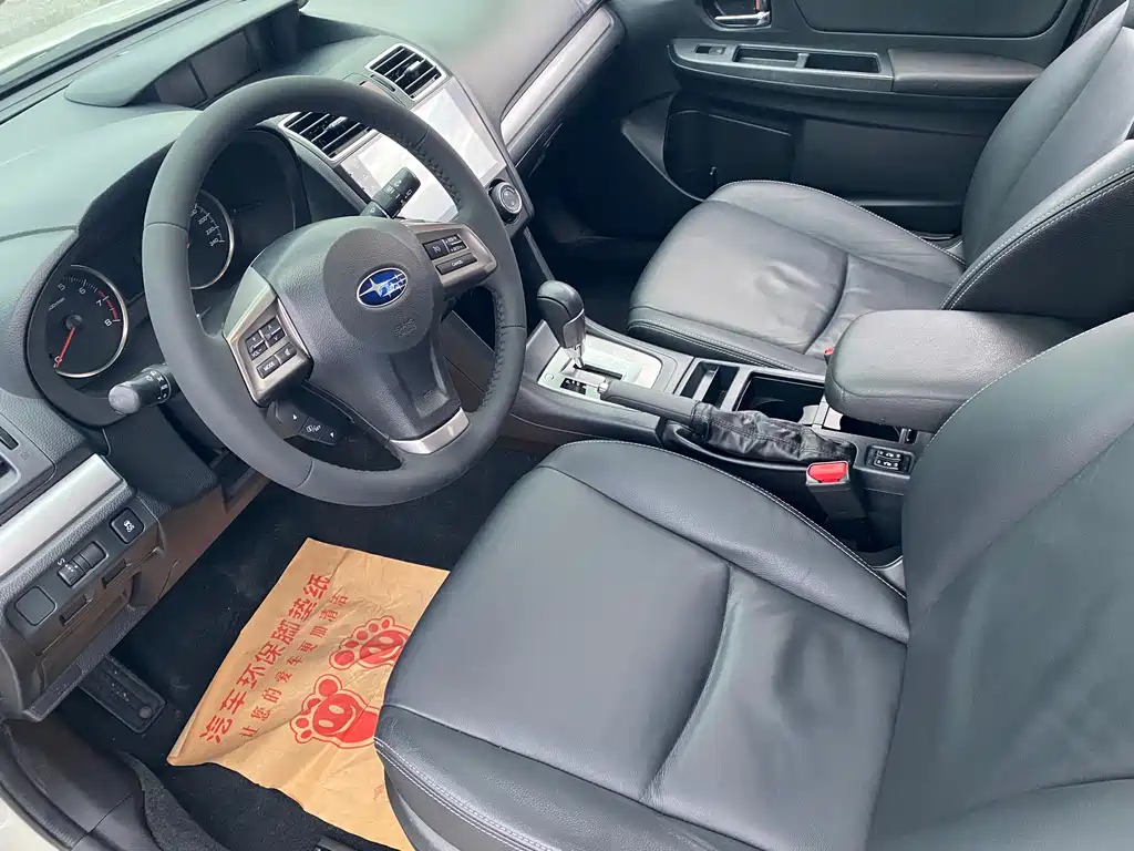 Subaru XV — миниатюра 4