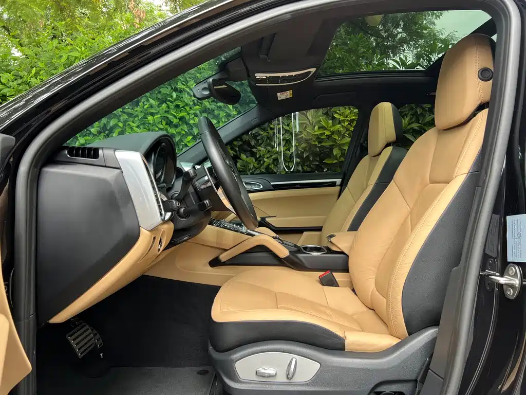 Porsche Cayenne Hybrid — миниатюра 6