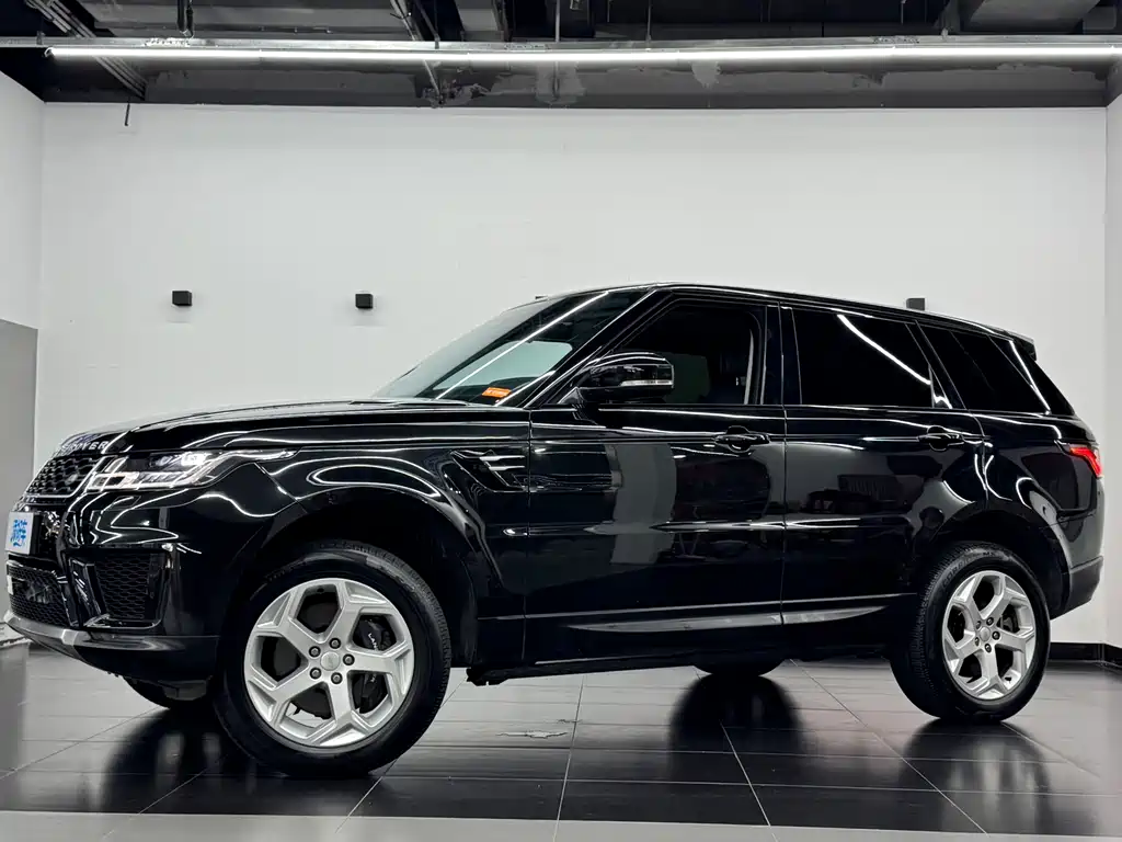 Land Rover Sport PHEV