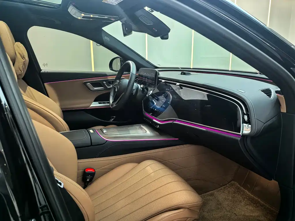 Mercedes-Benz E-Class E 2024 E 350 e L