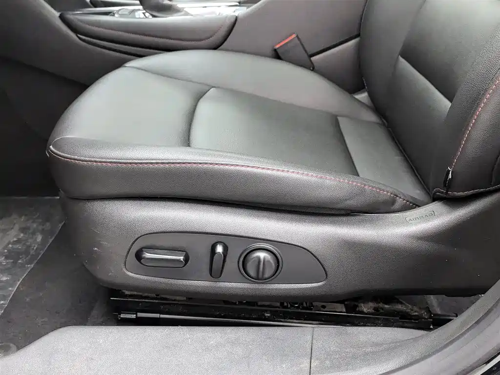 CHEVROLET MAI RUIBAO XL