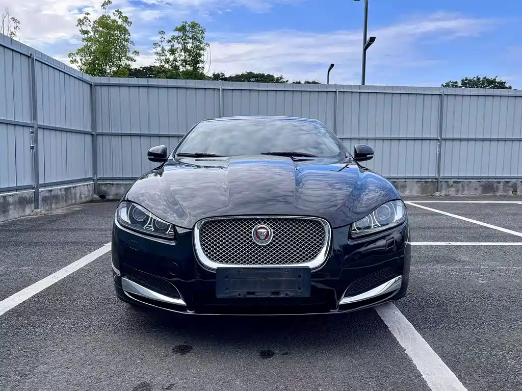 Jaguar XF — миниатюра 2