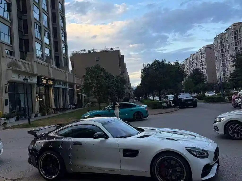 Mercedes-Benz AMG GT — миниатюра 4