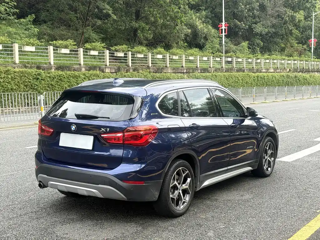 BMW X1 New Energy — миниатюра 7