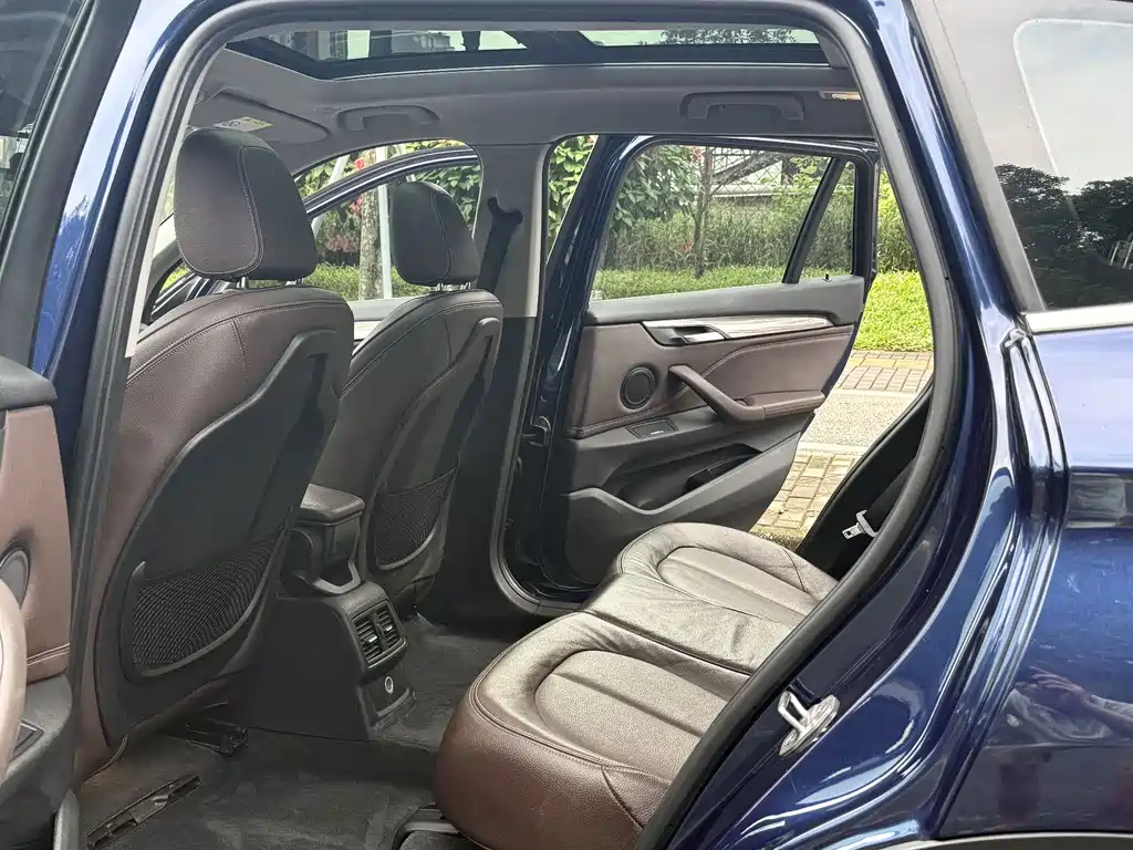 BMW X1 New Energy — миниатюра 10