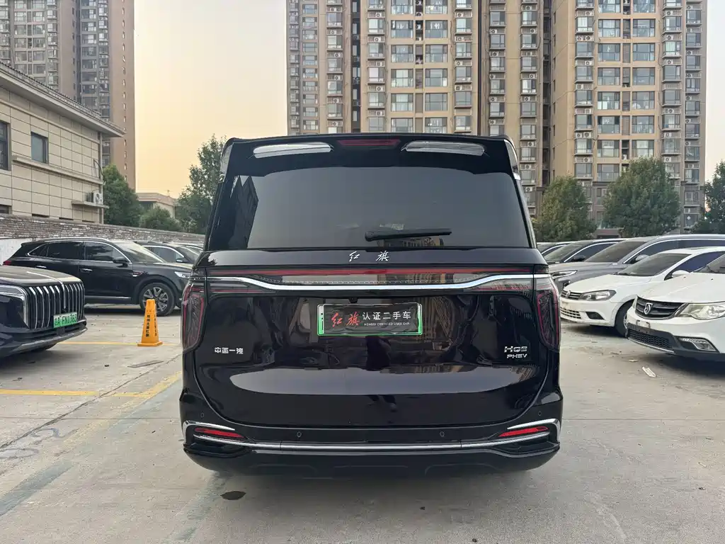 Hongqi HQ9 PHEV 2024 2.0T