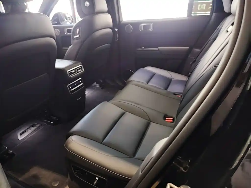 Li Auto Li L7 — миниатюра 17