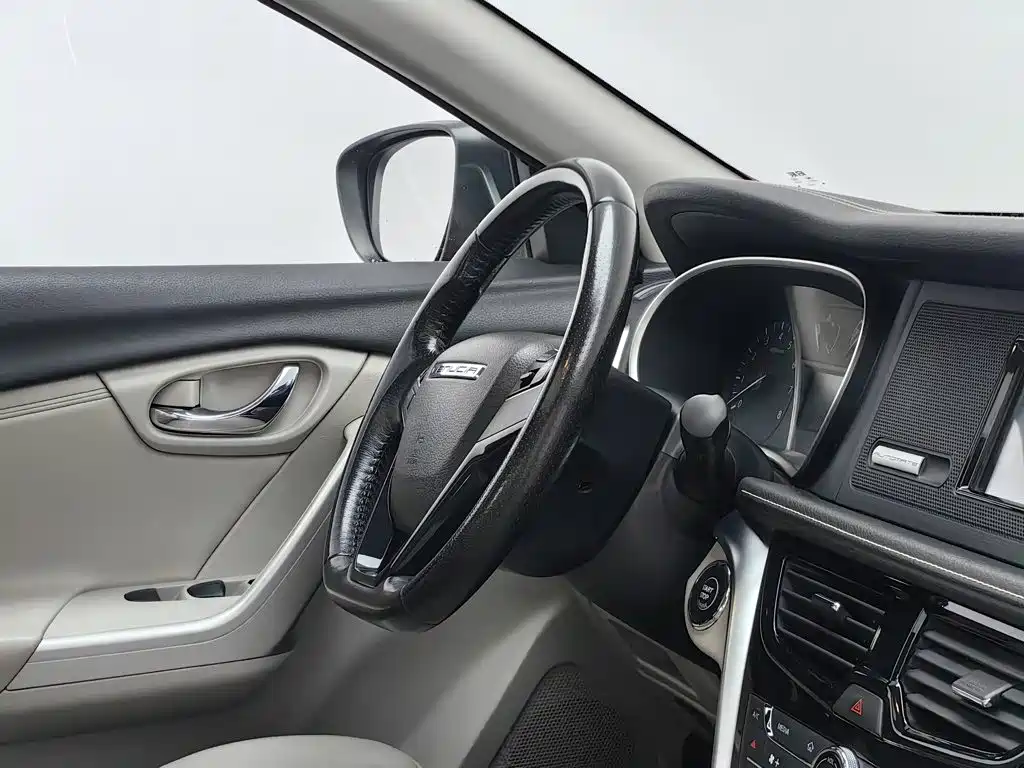 Venucia T90 — миниатюра 22