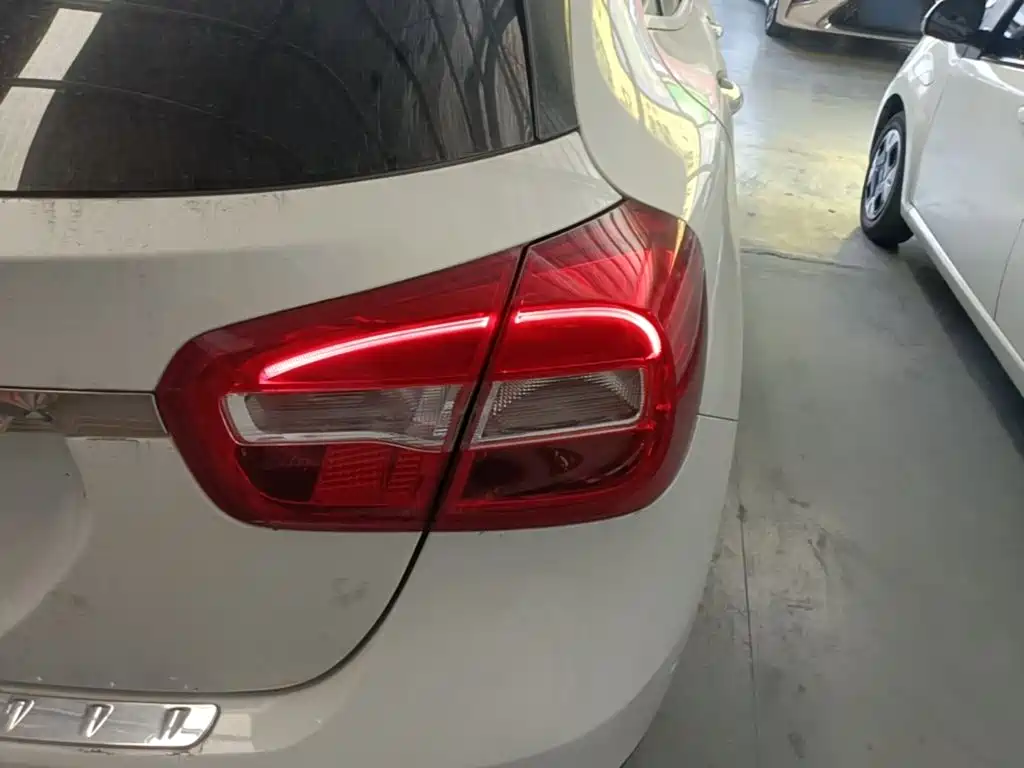 Mercedes-Benz GLA — миниатюра 8