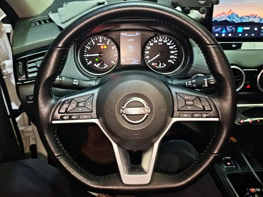 Nissan X-Trail — миниатюра 15