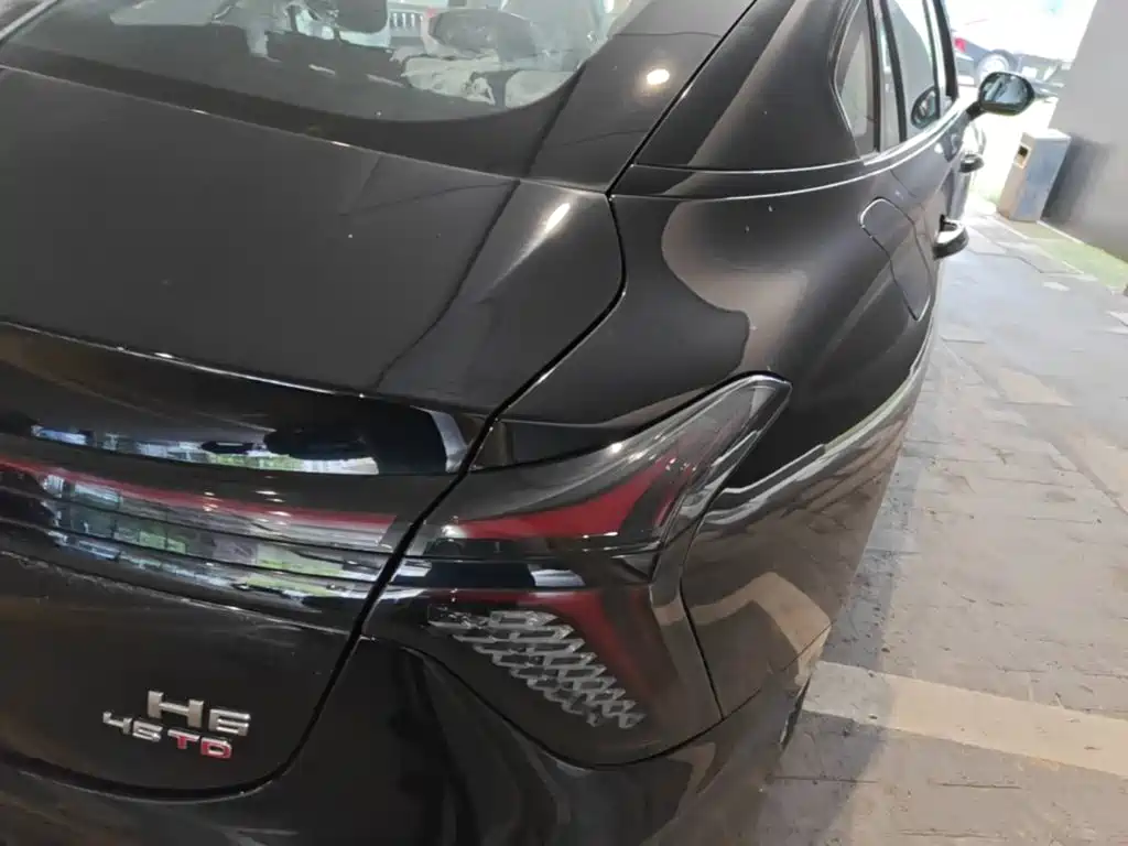 Hongqi H6 2024 2.0T