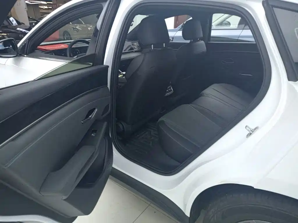 BYD Qin L — миниатюра 17