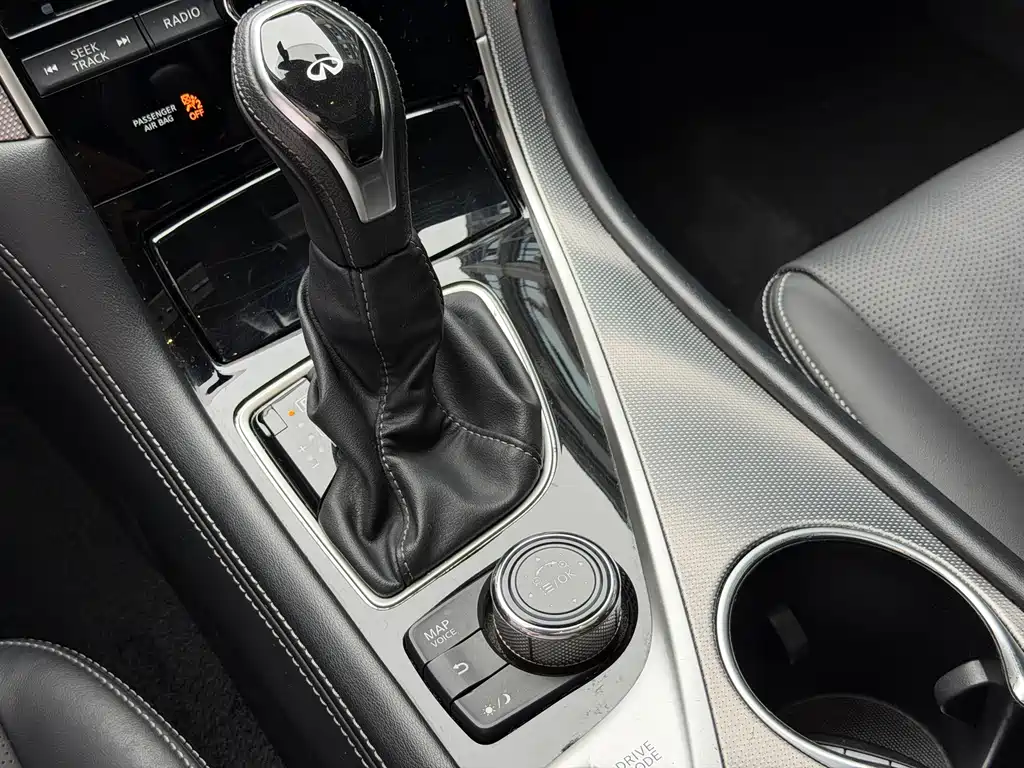 Infiniti Q50L — миниатюра 14