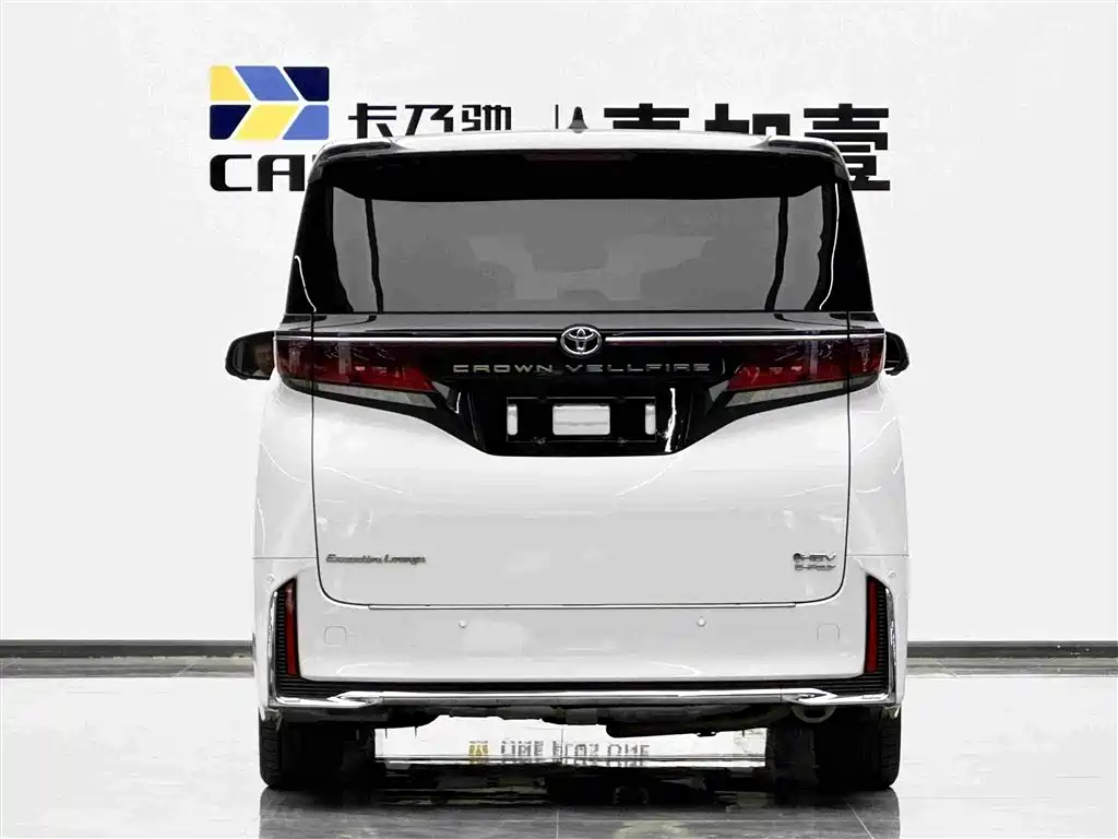 Toyota Vellfire — миниатюра 5