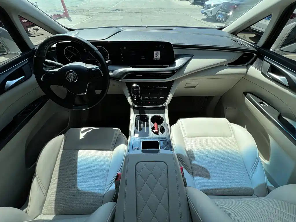 Buick GL8 — миниатюра 6