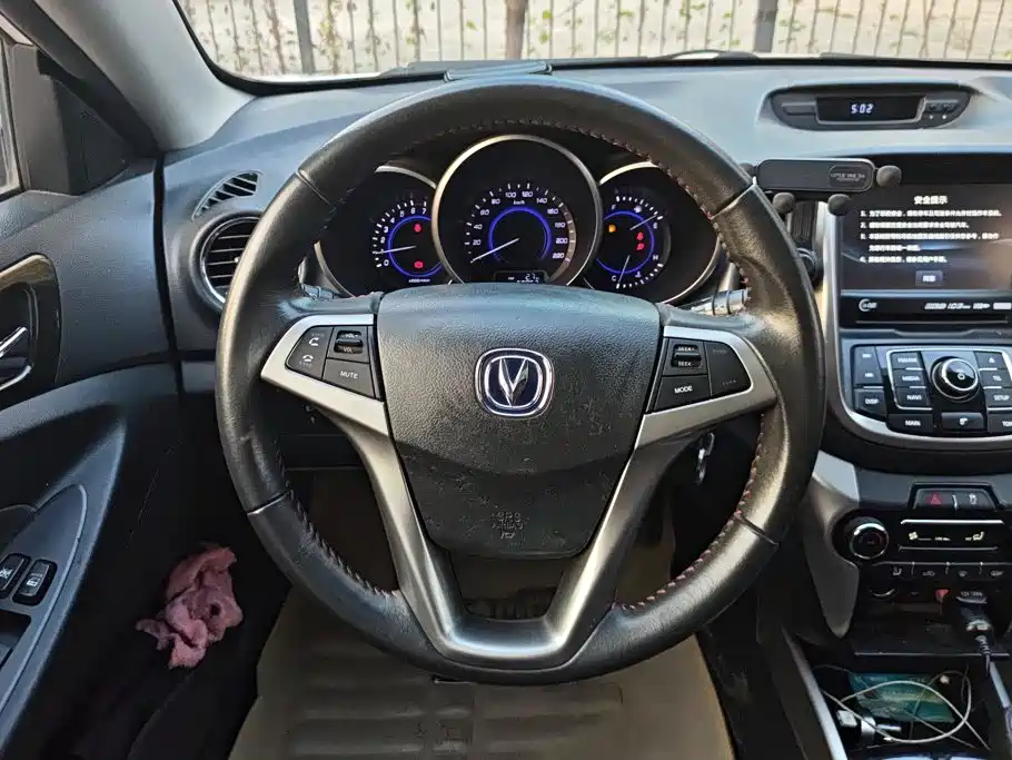 Changan Eado XT — миниатюра 15