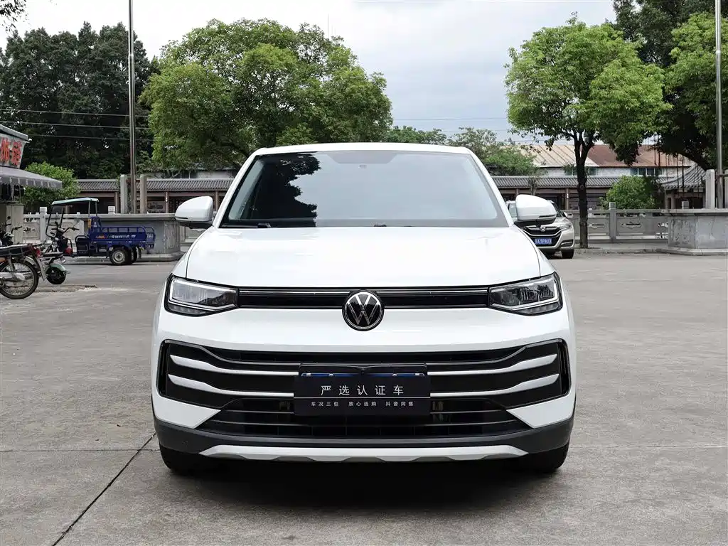 Volkswagen Tharu 2025 1.5L