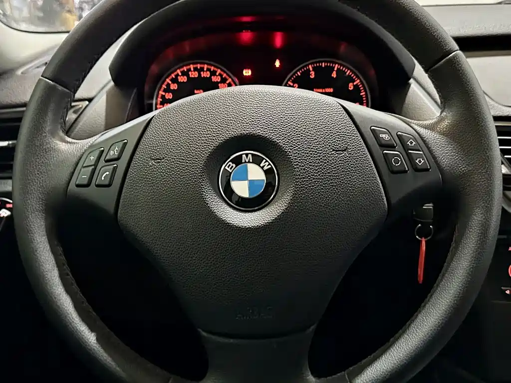 BMW X1 — миниатюра 19