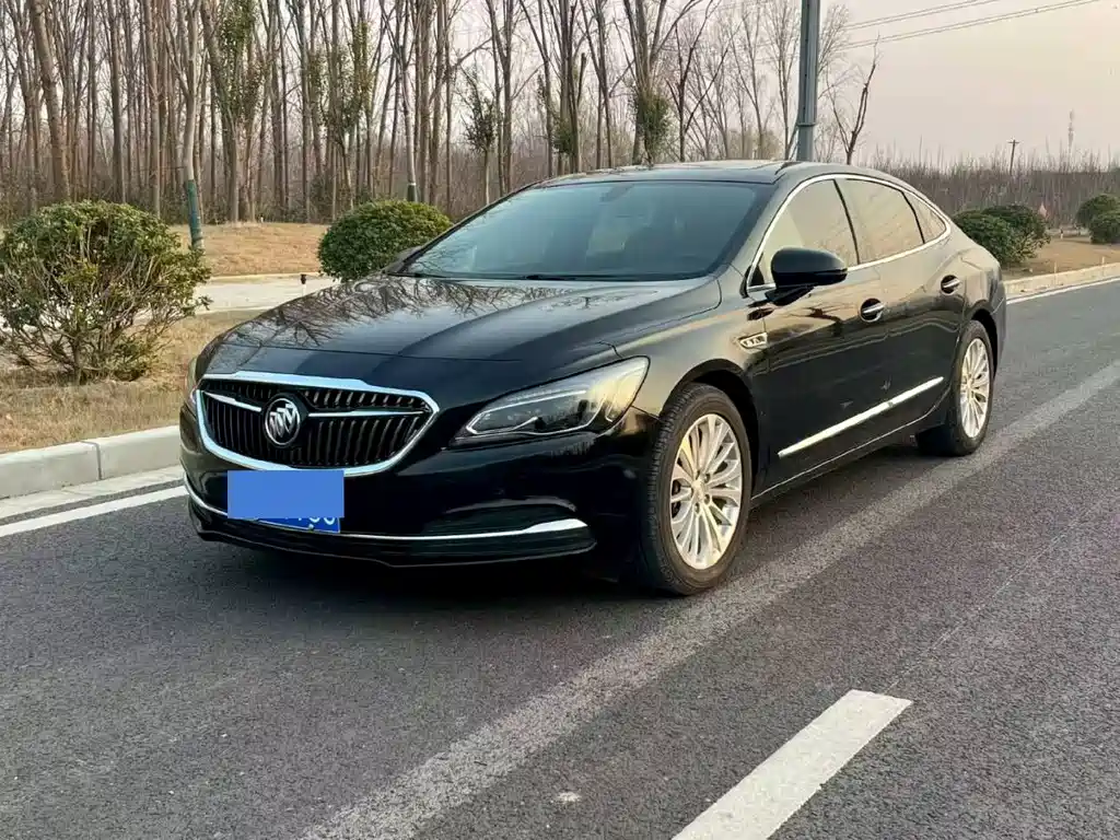 BUICK LACROSSE