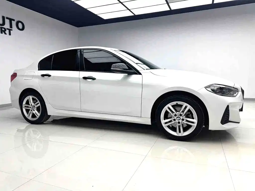 BMW 1 Series — миниатюра 4