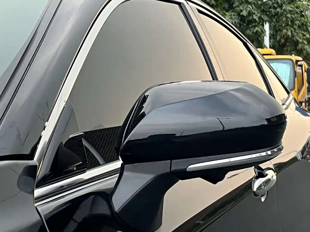 Toyota Avalon — миниатюра 16