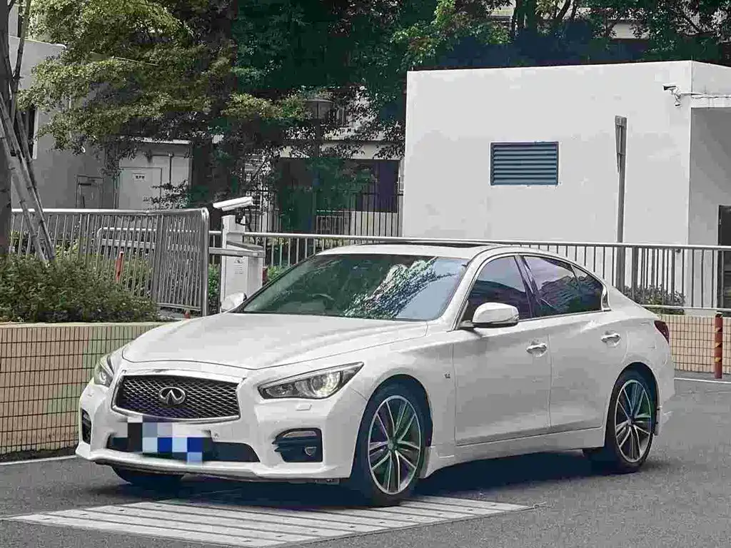 Infiniti Q50 — миниатюра 2