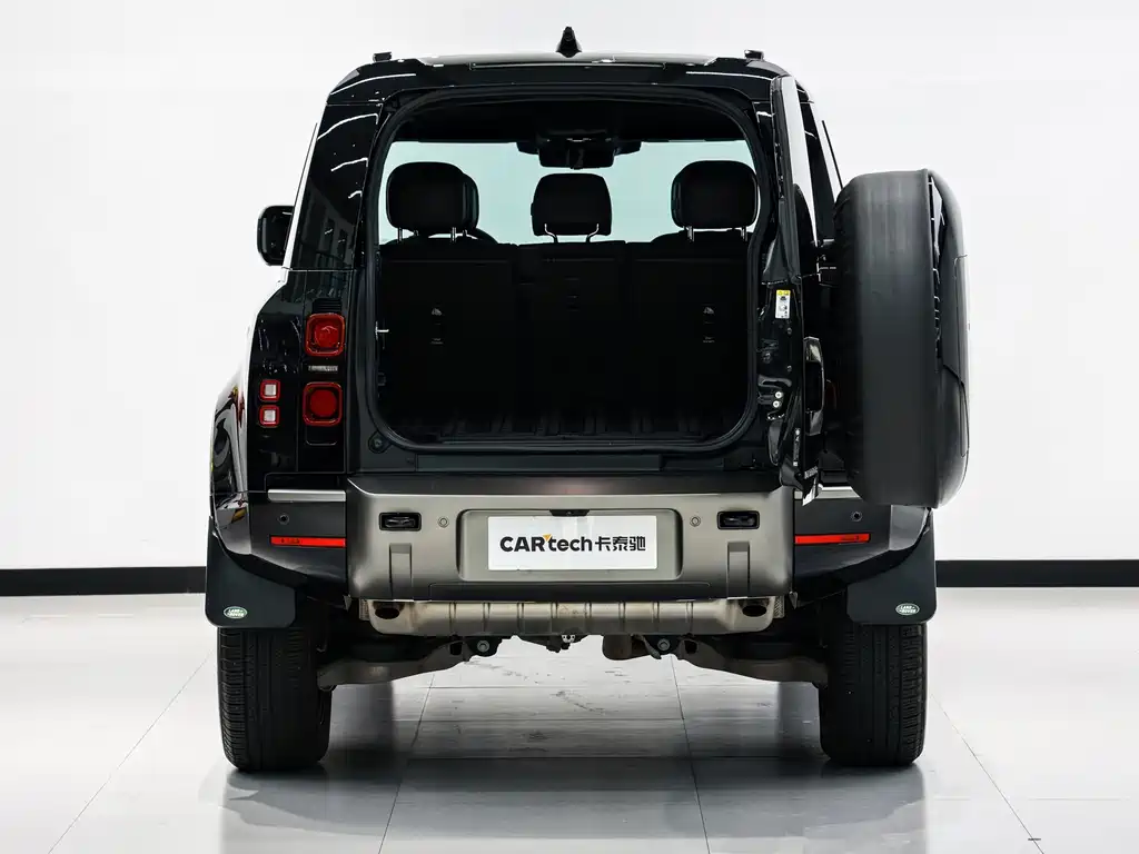 Land Rover Defender — миниатюра 13