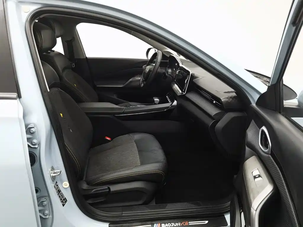 Baojun Valli — миниатюра 23