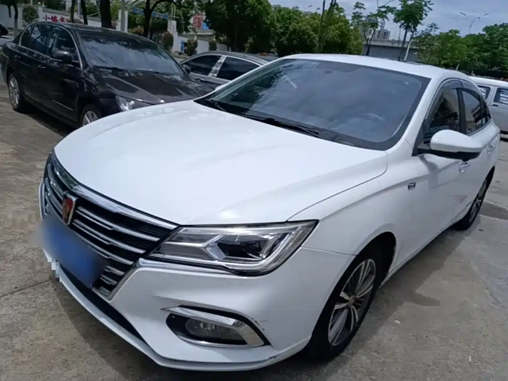Roewe i5 2019