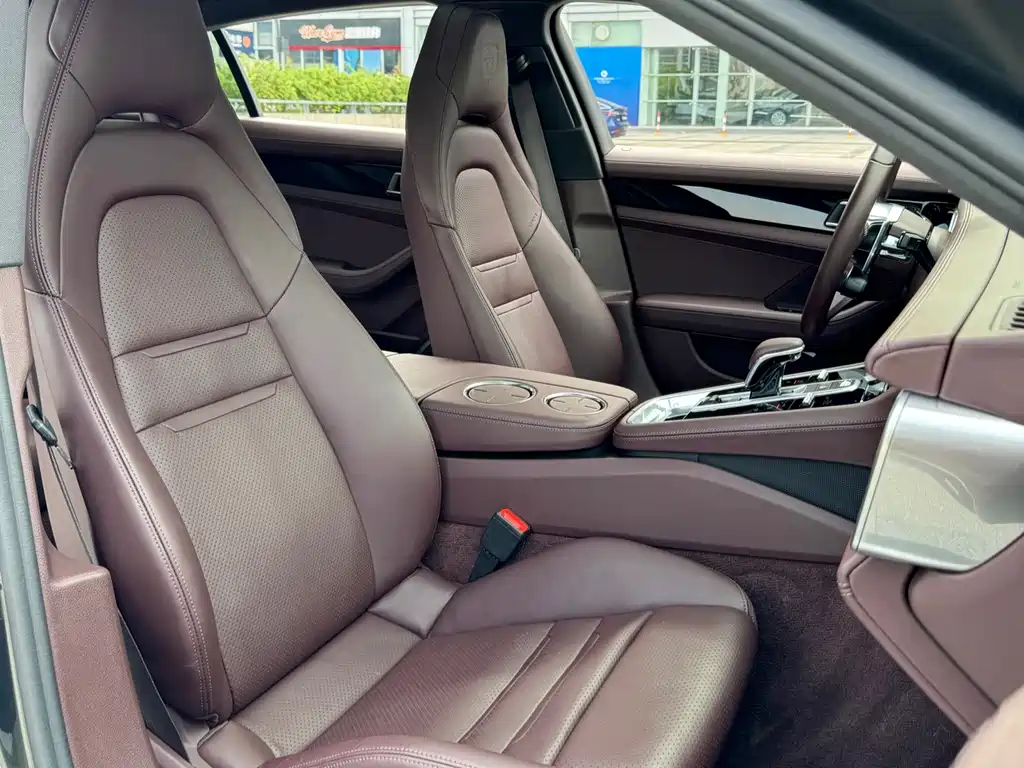 Porsche Panamera — миниатюра 9
