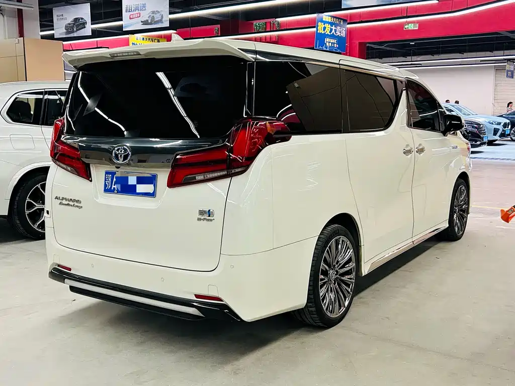 Toyota Alphard 2023 2.5L Premium