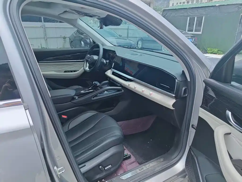 Geely Xingyue L — миниатюра 12