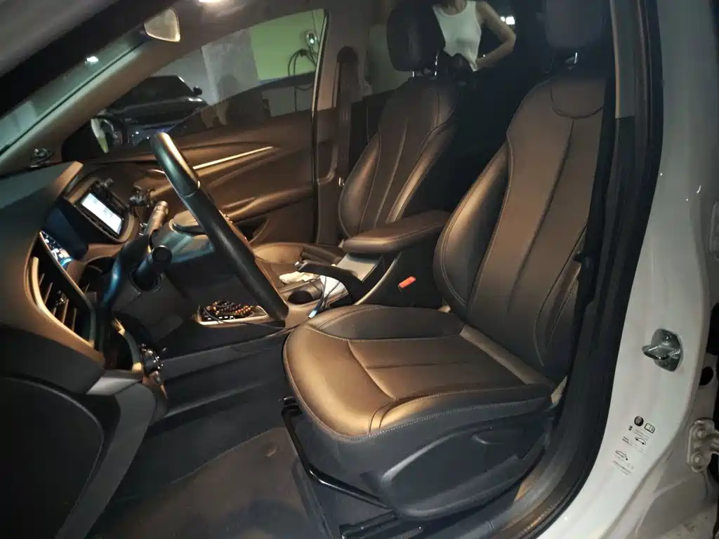 Buick Excelle — миниатюра 16