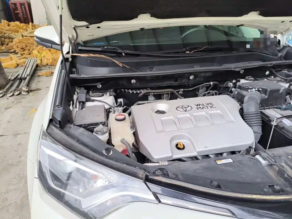 Toyota RAV4 — миниатюра 21