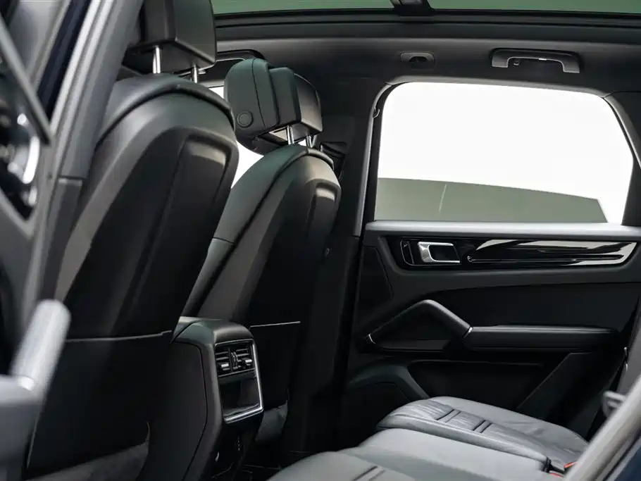 Porsche Cayenne 2019 Cayenne 3.0T