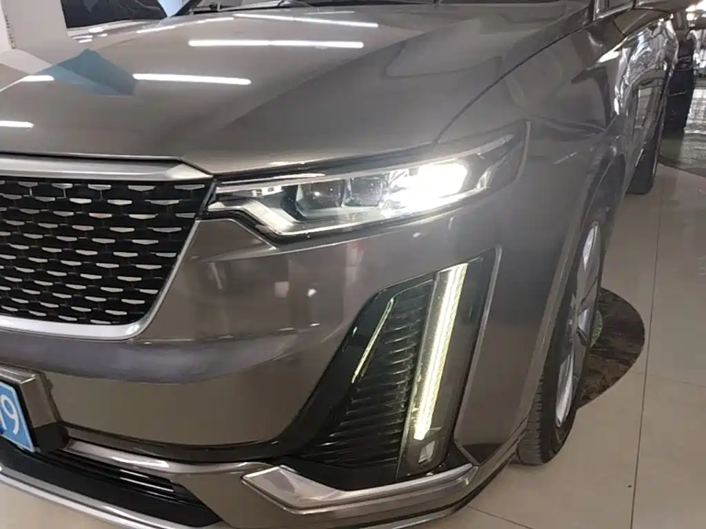Cadillac XT6 — миниатюра 24