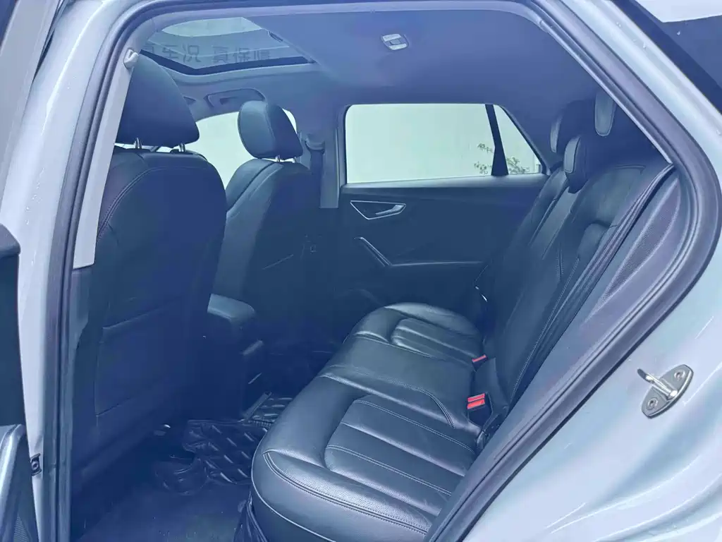Audi Q2L — миниатюра 8