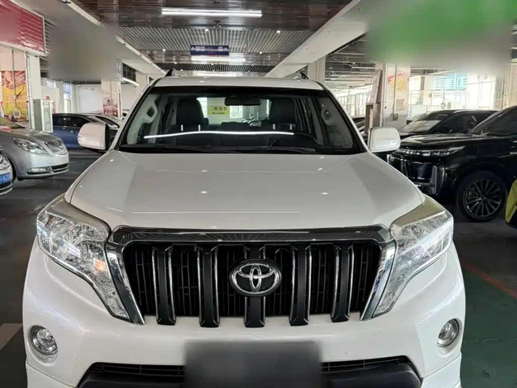 Toyota Prado — миниатюра 3